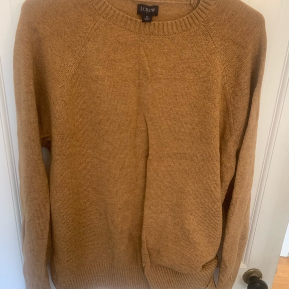 Bundle J Crew Men's Tan Sweater and Navy Sweater - Picture 2 of 10